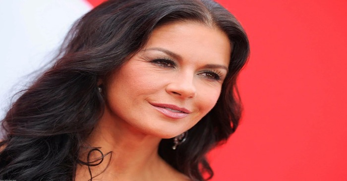 «Douglas is lucky to have her!»: The new provocative photos of Catherine Zeta-Jones caused a stir