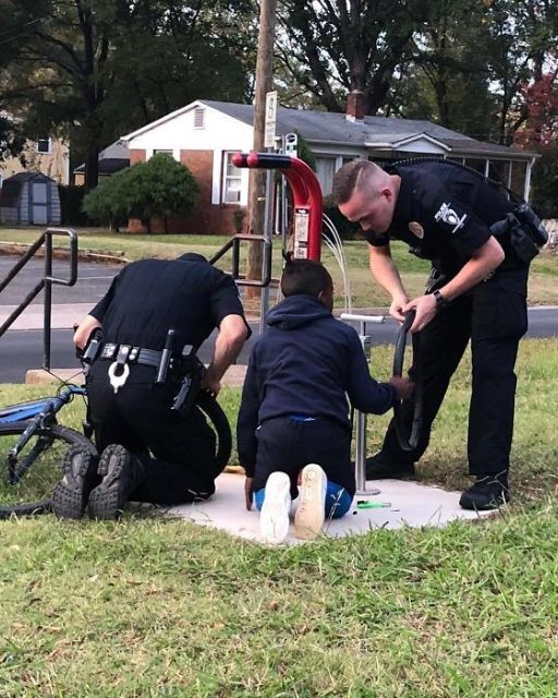 I THOUGHT THEY WERE GOING TO YELL AT ME—BUT THEY KNELT DOWN INSTEAD