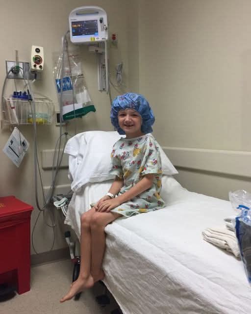 MY SON SMILED JUST BEFORE SURGERY—BUT SOMETHING MADE ME STEP OUT OF THE ROOM