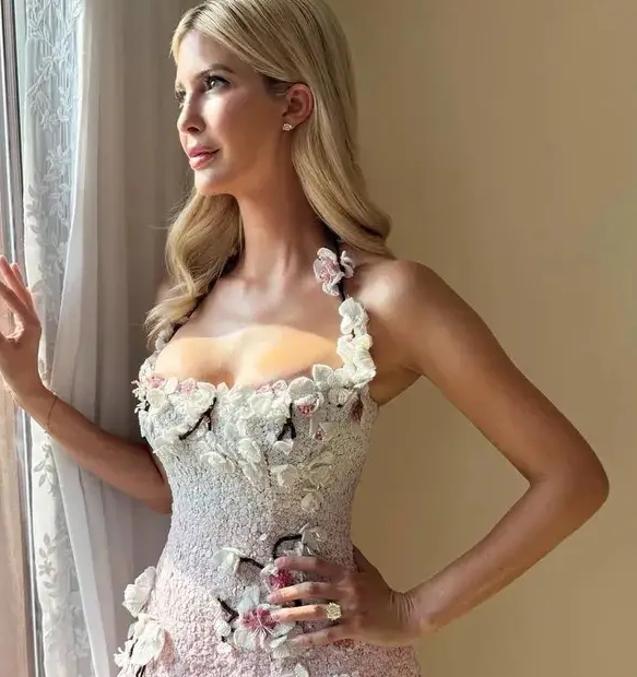 Ivanka Trump Posts Heartfelt Photos in Honor of Jeff Bezos and Lauren Sánchez’s Romance