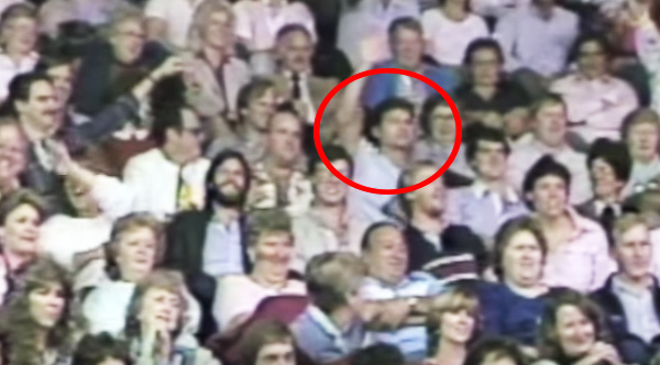  Johnny Carson Once Asked the Audience if Anybody Played the Piano. This Man Raised His Hand, and His Life Was Forever Changed