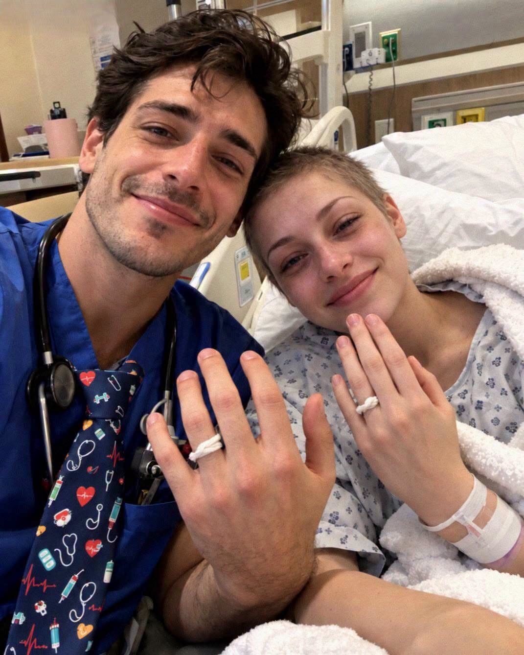 A Doctor Married His Passing Patient
